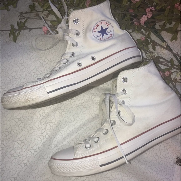 Converse Shoes - Converse All Star Sneakers Tennis Shoes sz 9 ❤️